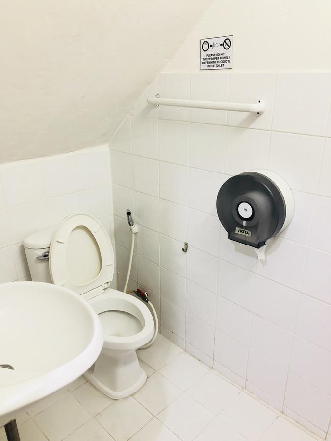 Rada Arak 79/4 Hostel Chiang Mai Exteriör bild