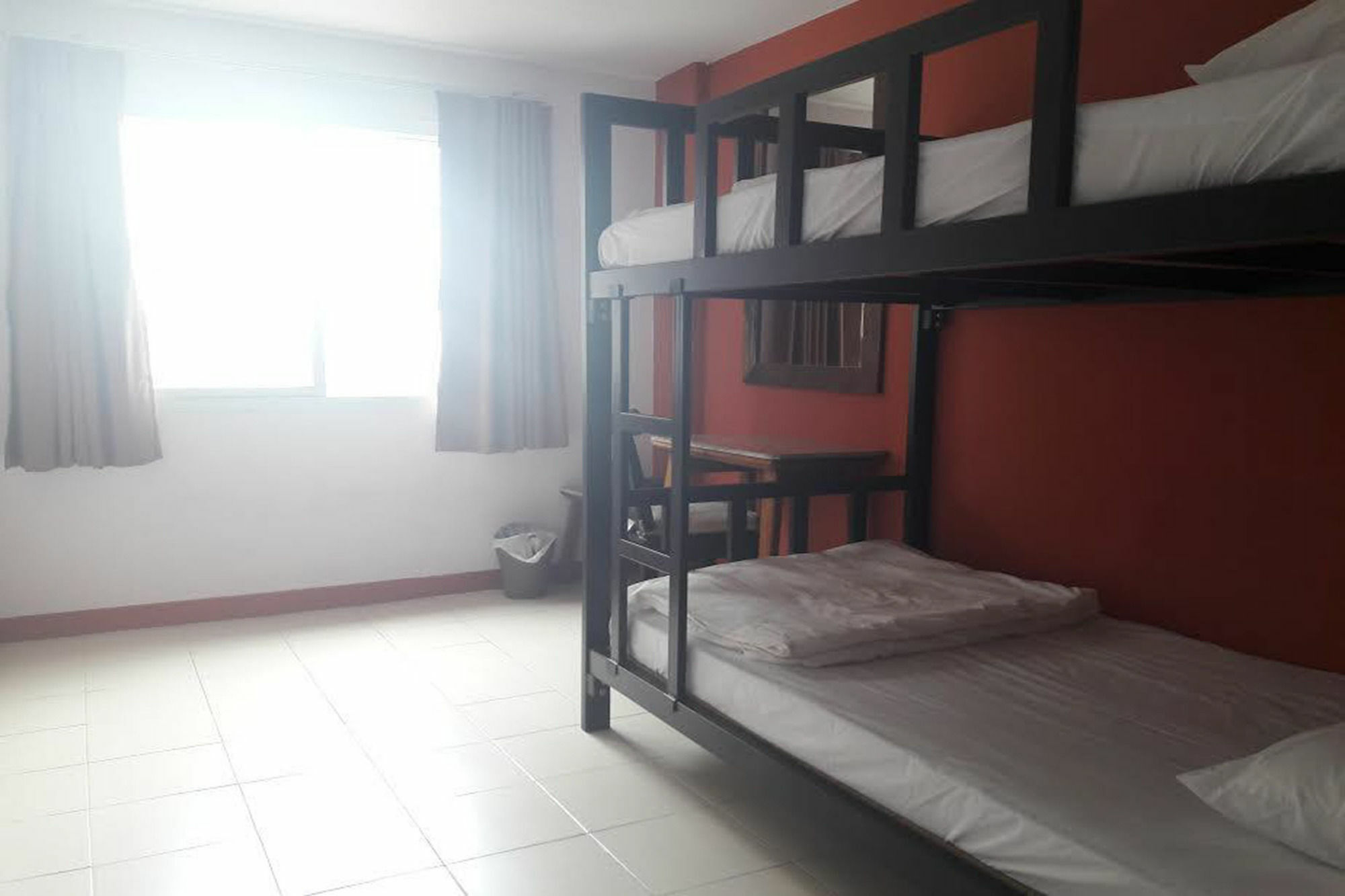Rada Arak 79/4 Hostel Chiang Mai Exteriör bild
