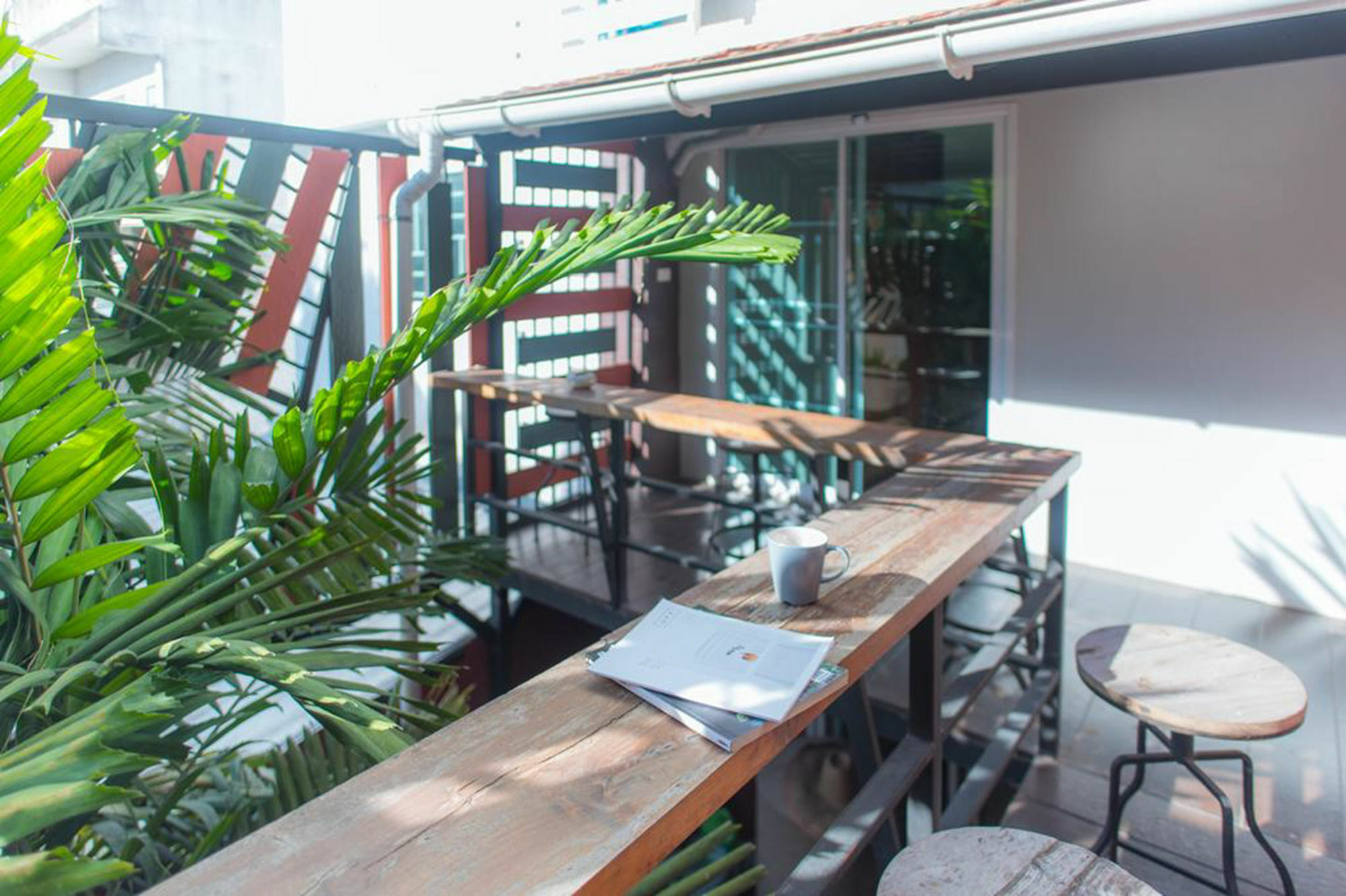 Rada Arak 79/4 Hostel Chiang Mai Exteriör bild